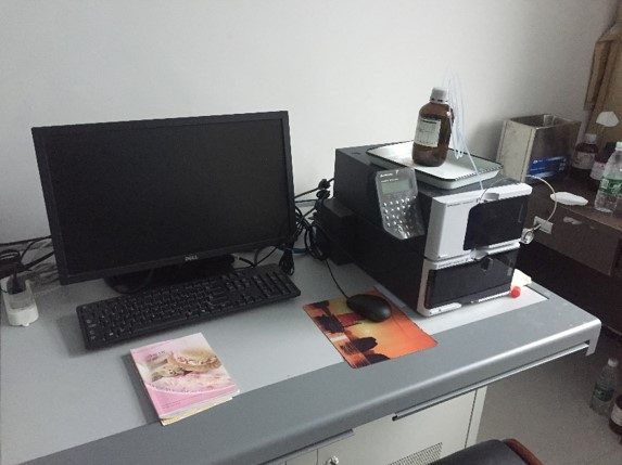 High-performance liquid chromatograph